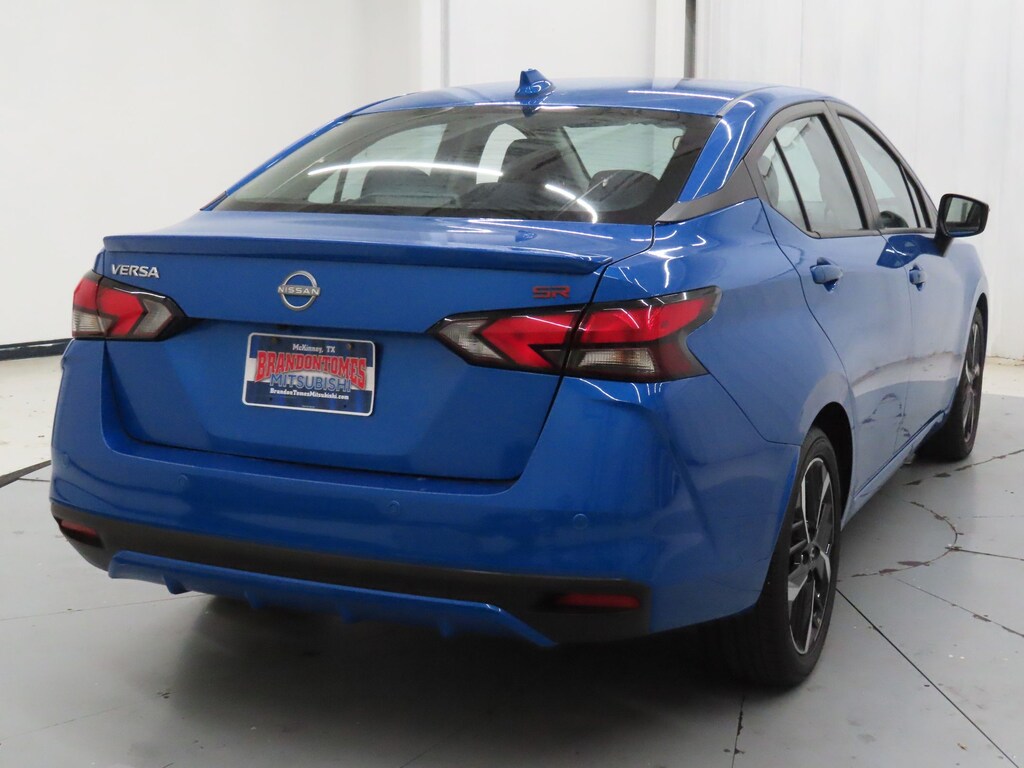Used 2024 Nissan Versa 1.6 SR Sedan