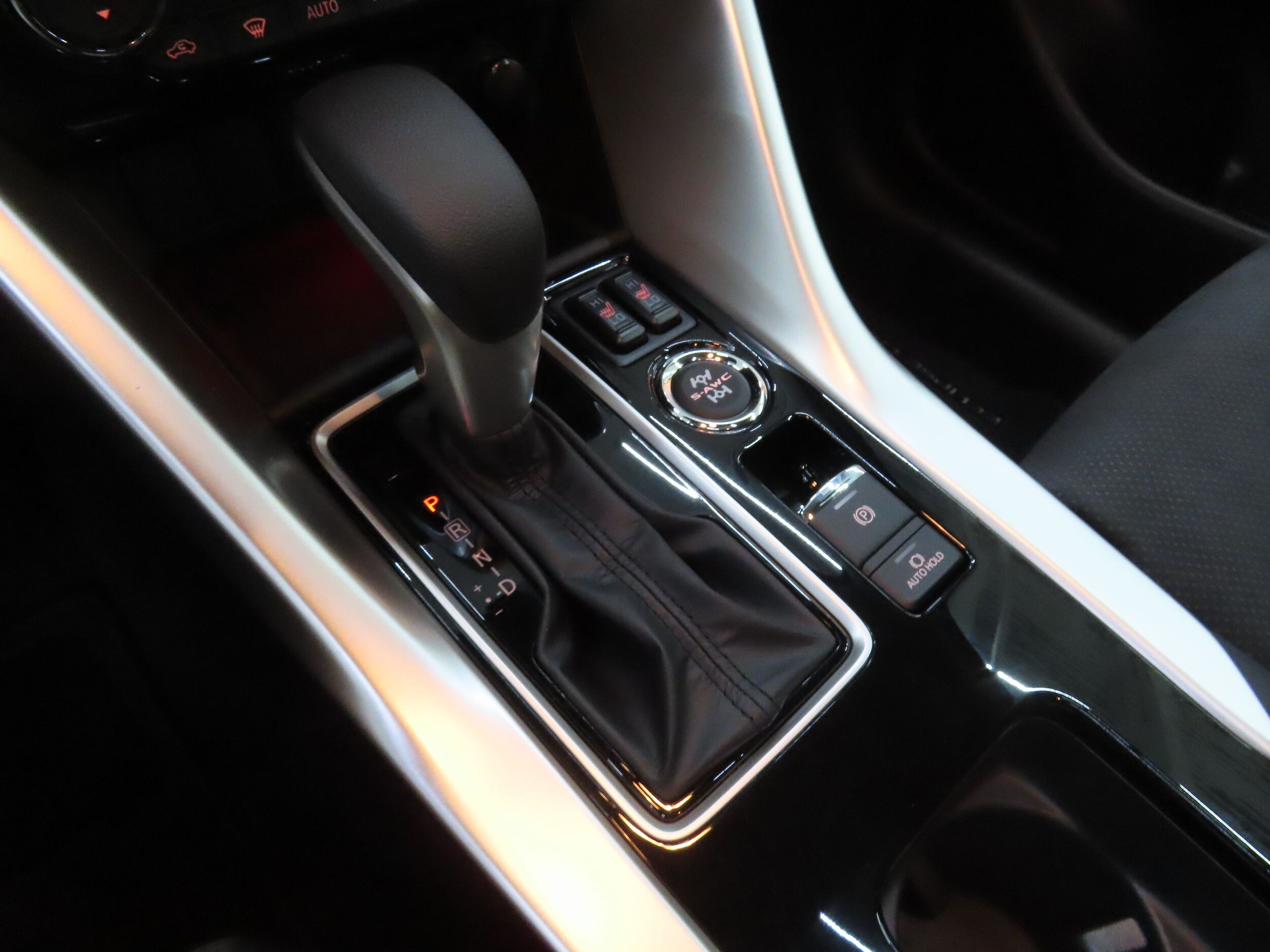 2026 Mitsubishi Eclipse Cross SE - Photo 16