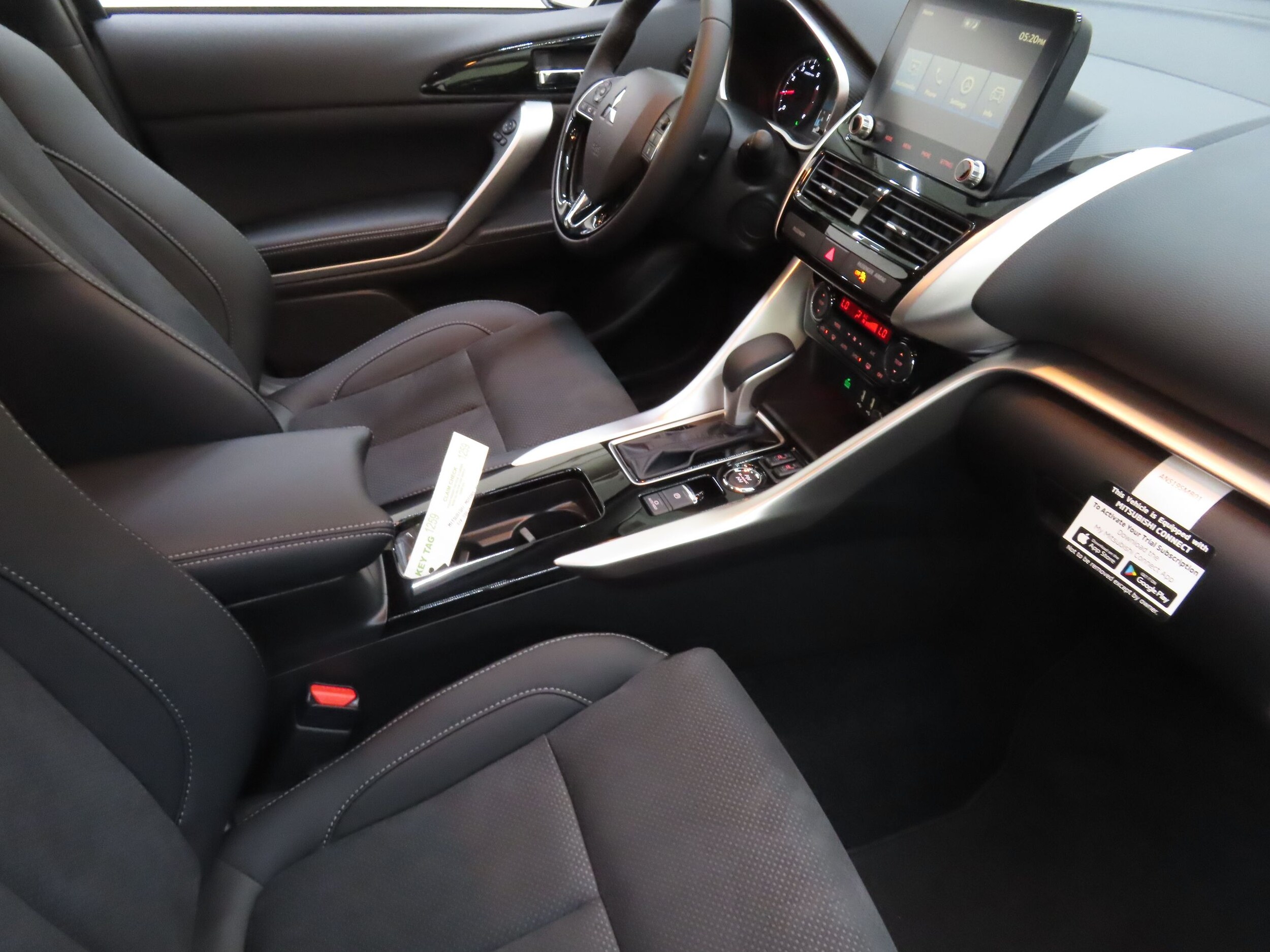 2026 Mitsubishi Eclipse Cross SE - Photo 25