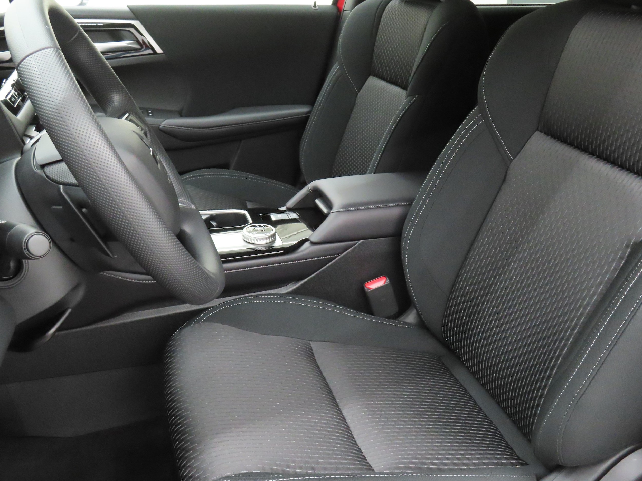 2026 Mitsubishi Outlander ES - Photo 11