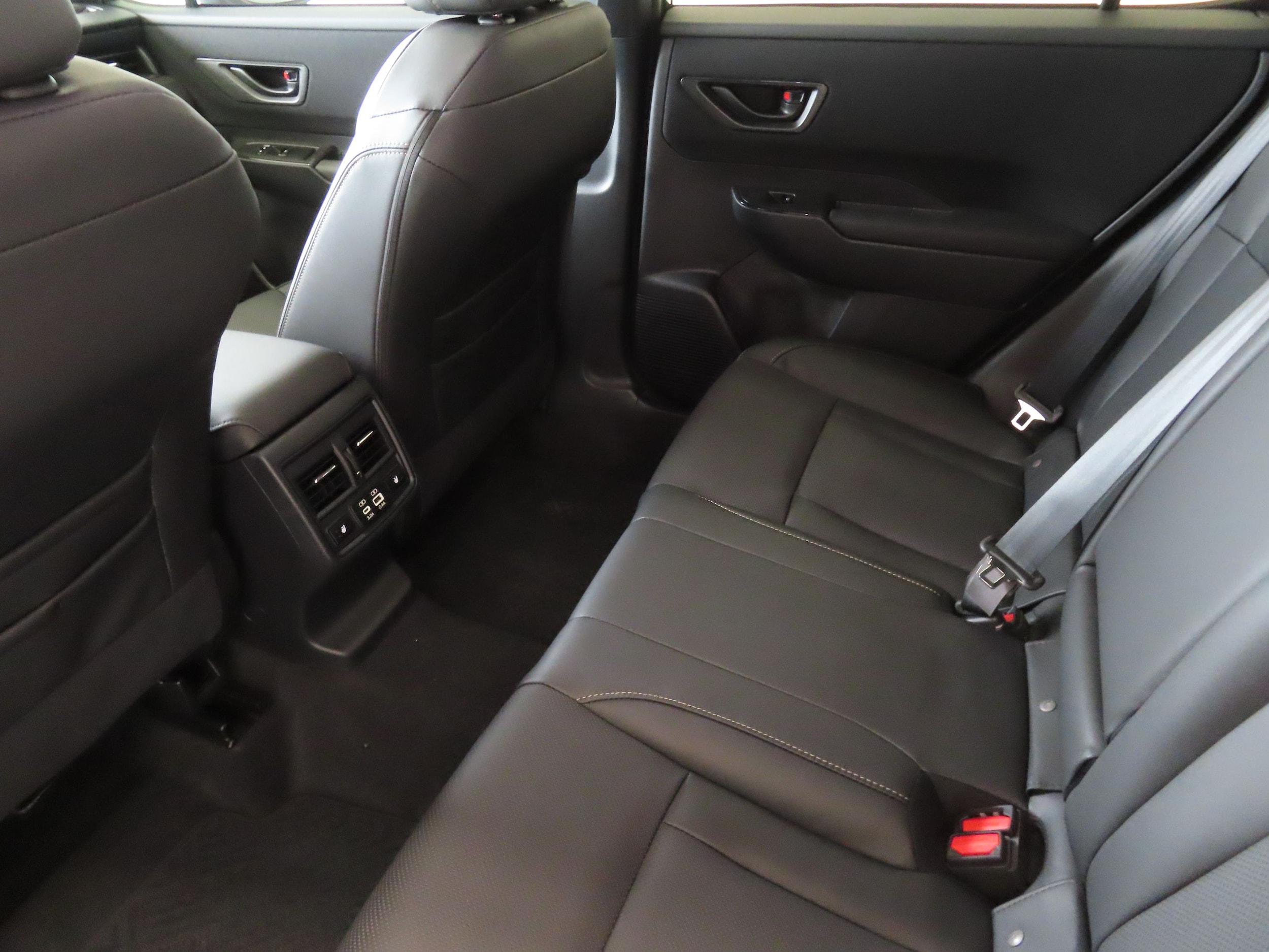 2026 Subaru Outback Limited - Photo 21