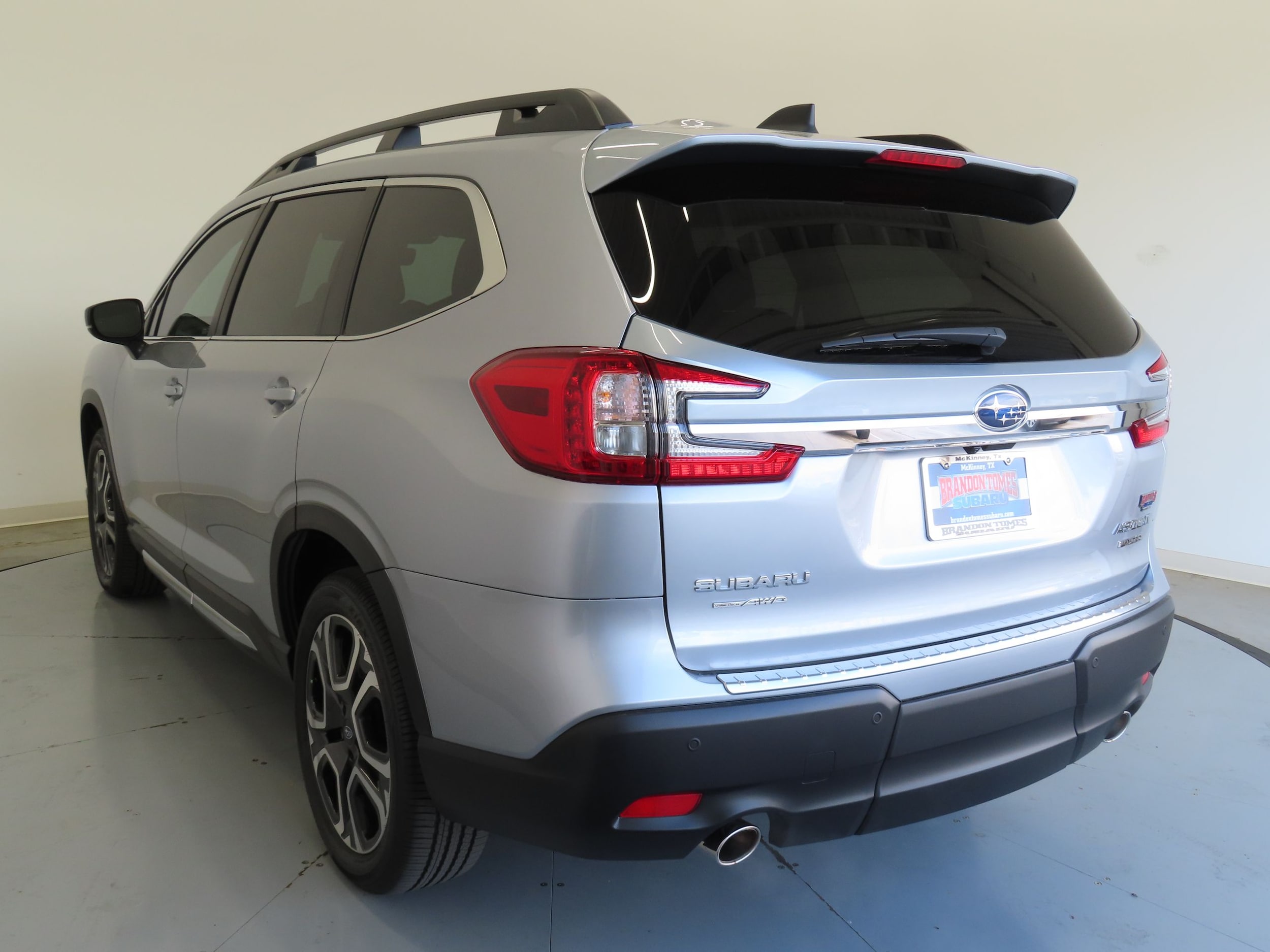 2026 Subaru Ascent Limited - Photo 6