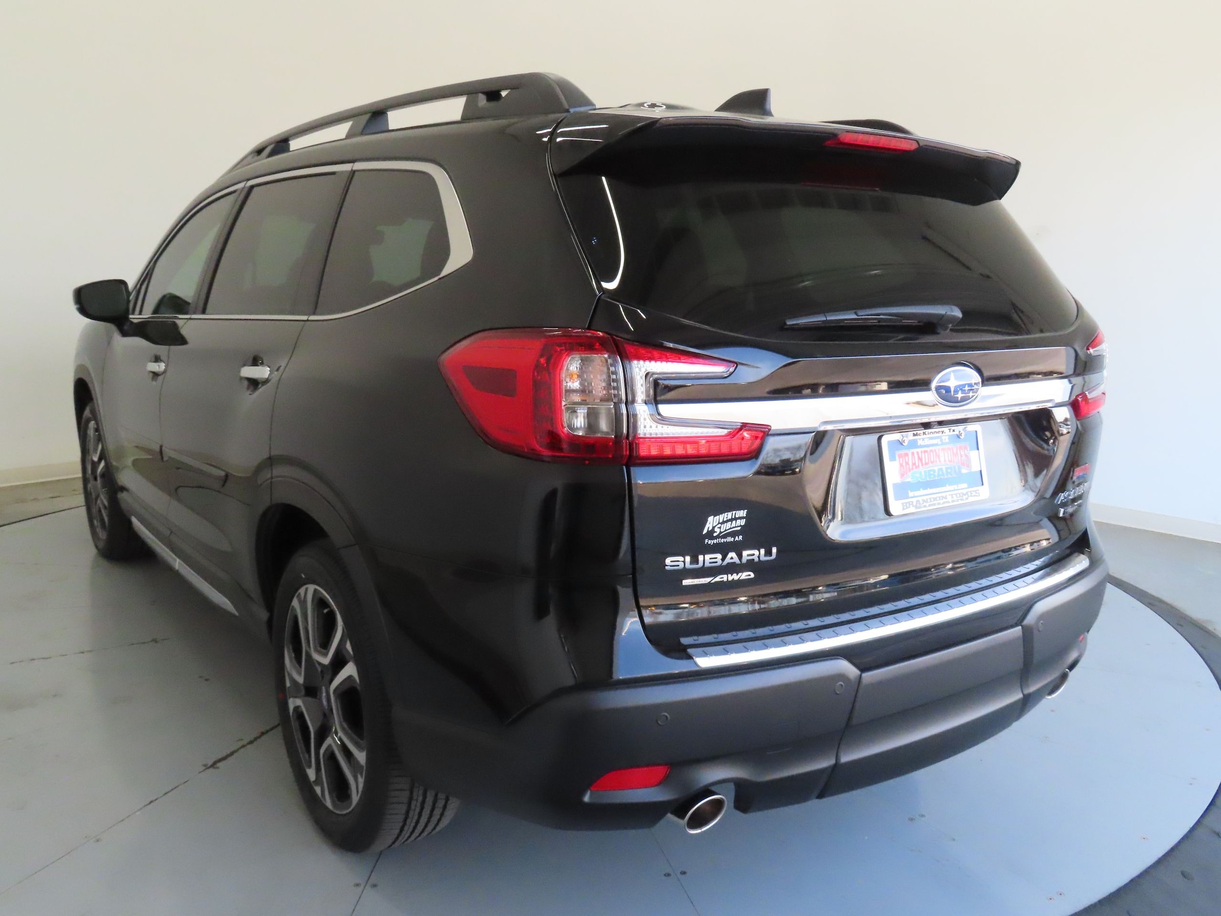 2026 Subaru Ascent Touring - Photo 6