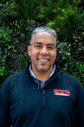 Staff member Victor Gonzalez from ID_cbacf5