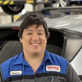 Staff member Dennis Reyes from ID_a2ab81