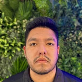 Staff member Jose Ayala from ID_c2f92b
