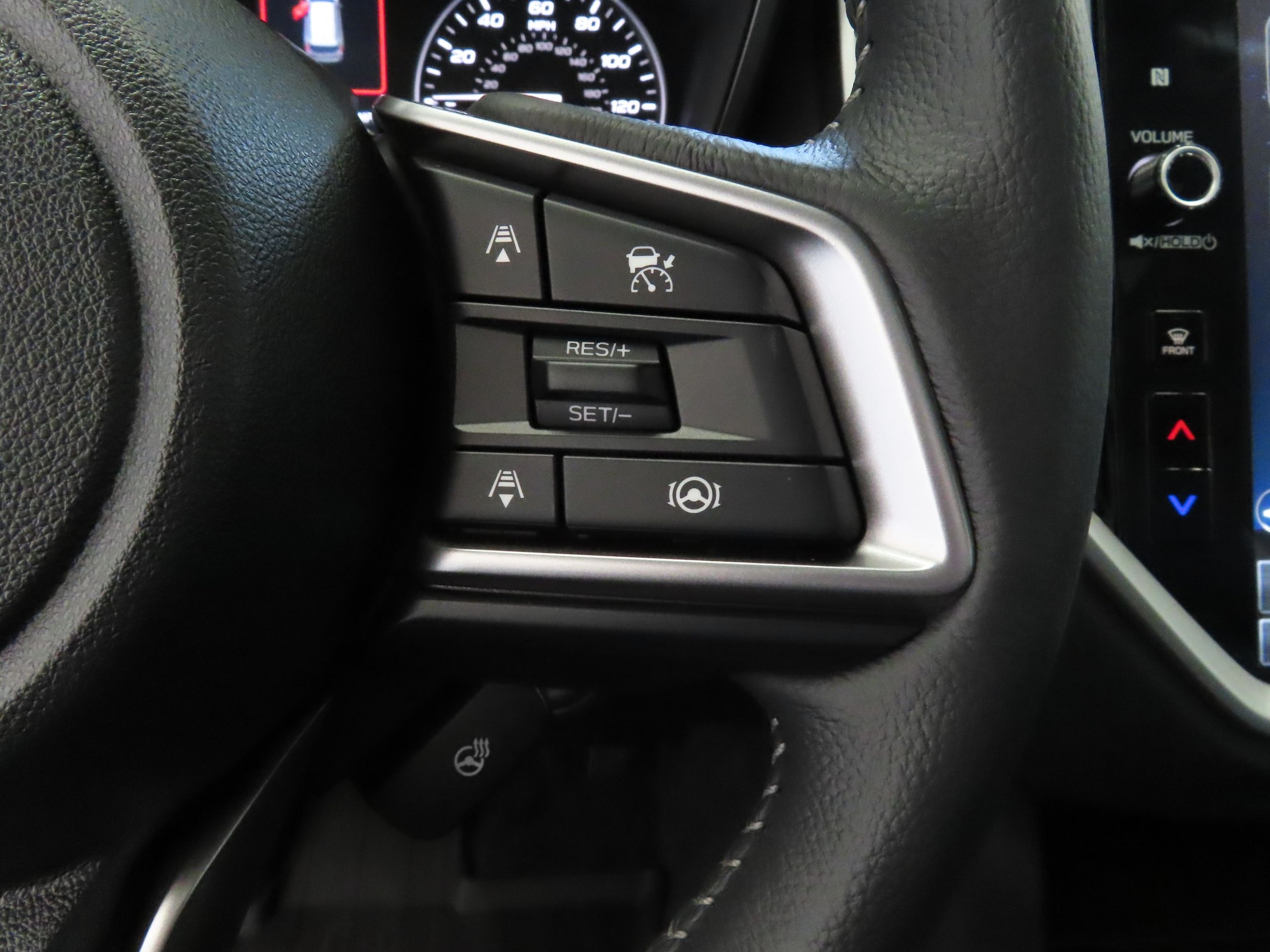 2026 Subaru Ascent Limited - Photo 13