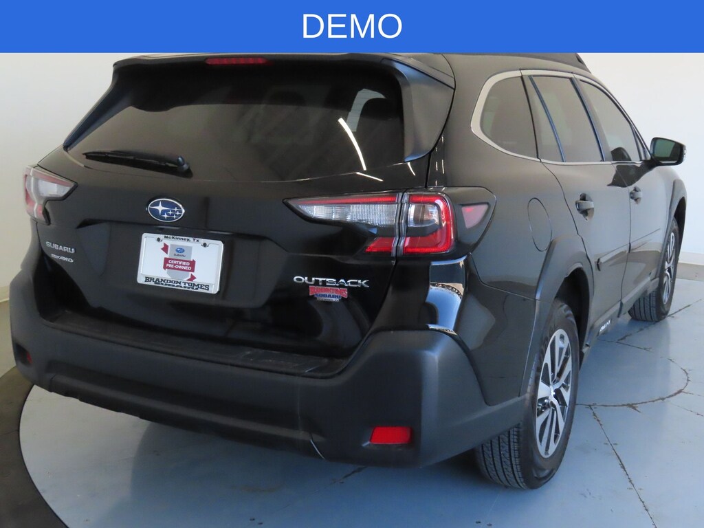 Used 2025 Subaru Outback Premium SUV