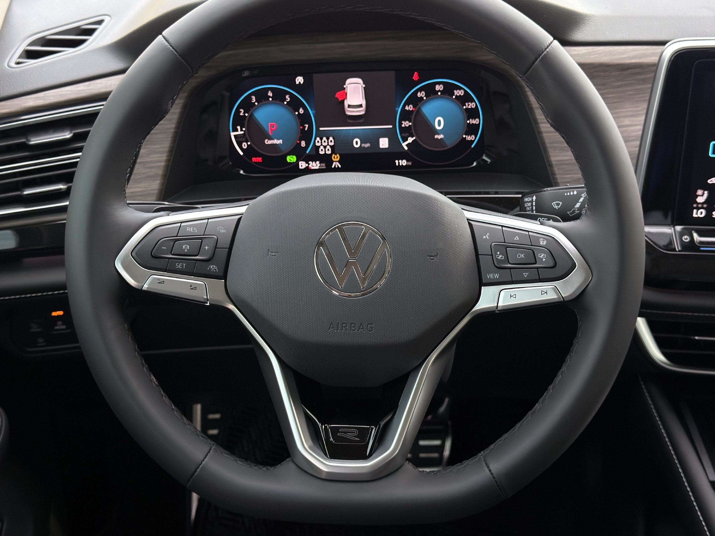2026 Volkswagen Atlas SEL Premium R-Line - Photo 11