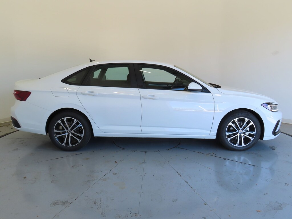 Used 2026 Volkswagen Jetta 1.5T Sport Sedan