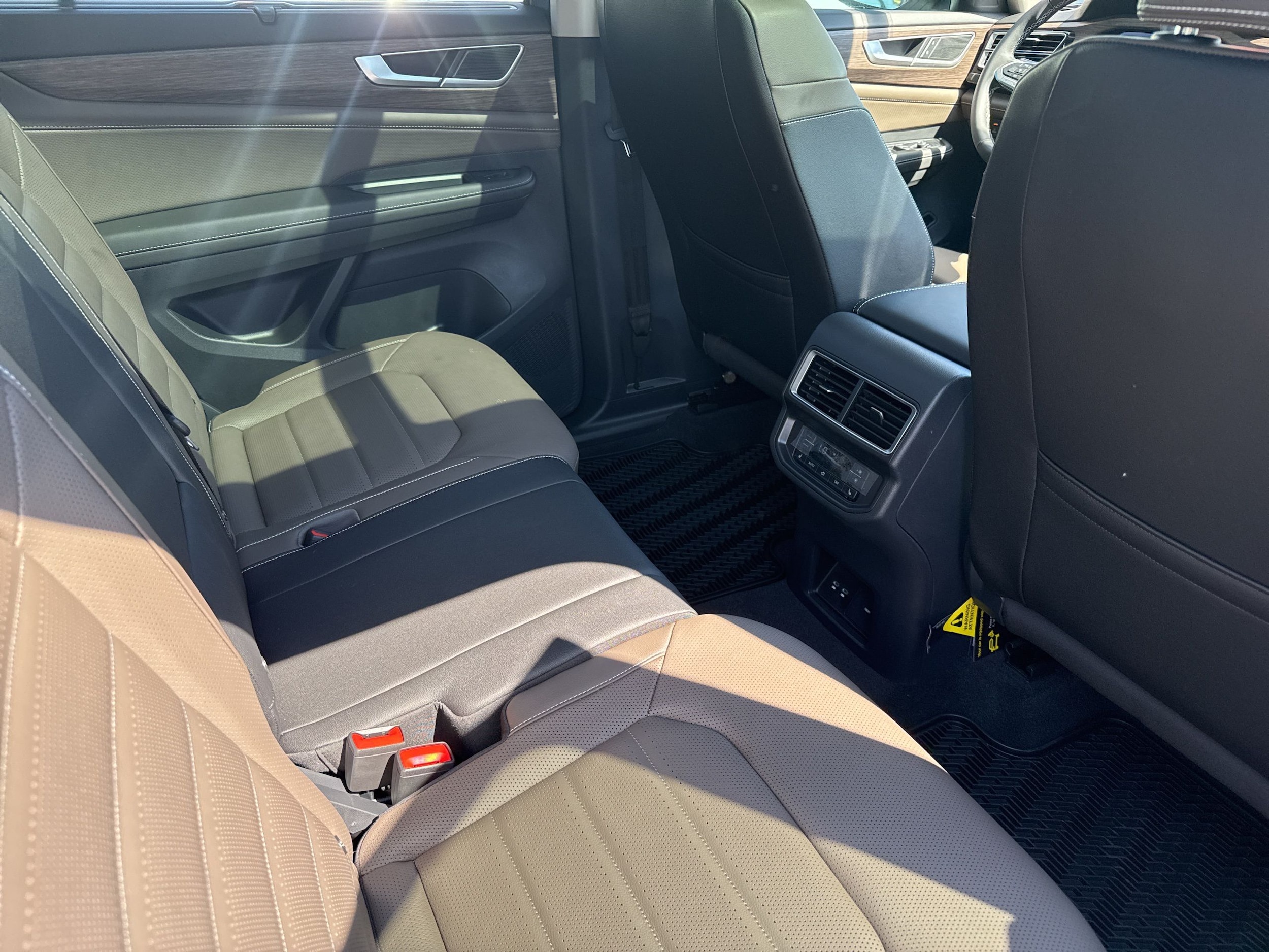 2026 Volkswagen Atlas SEL - Photo 23