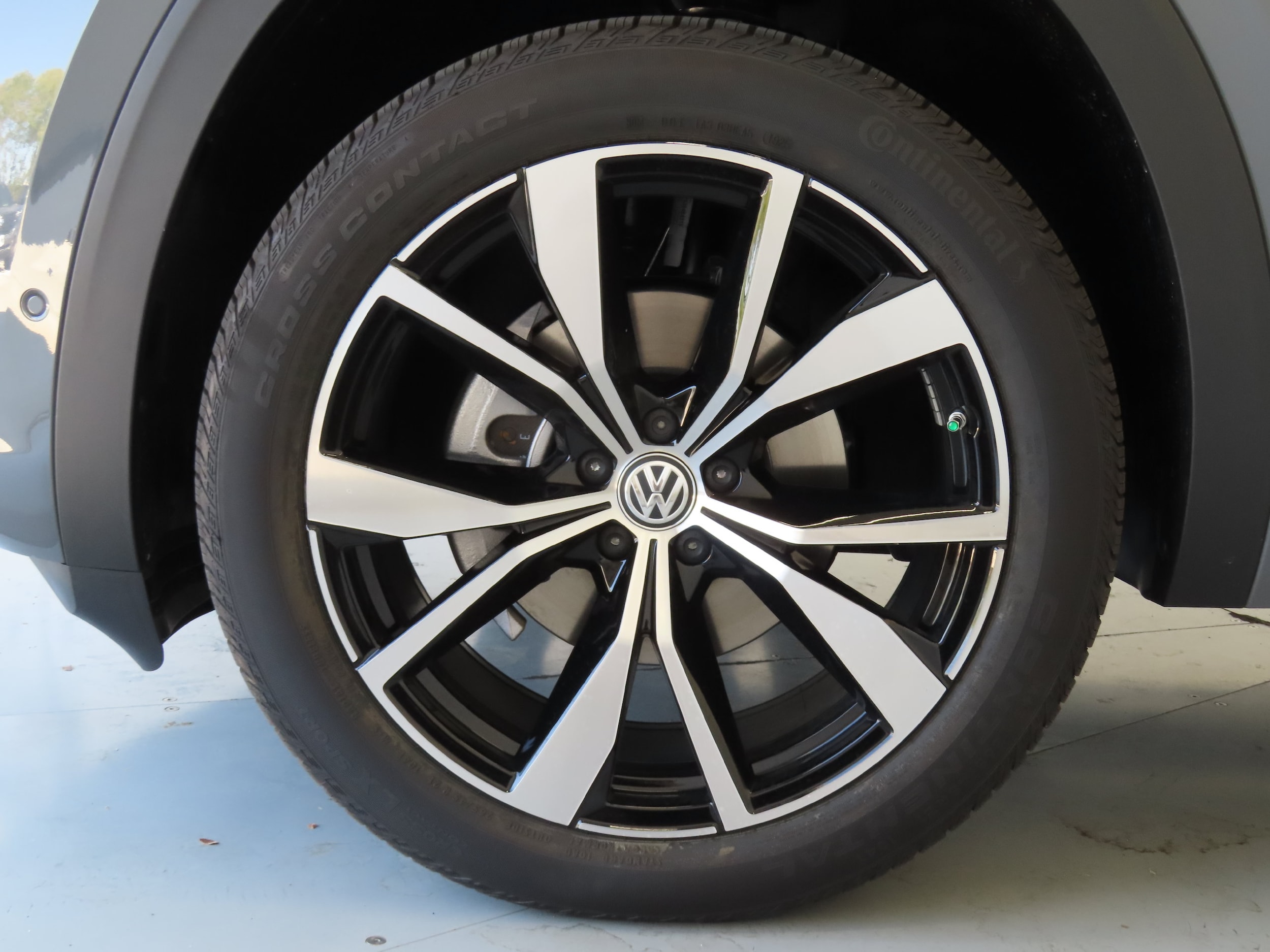 2026 Volkswagen Atlas SEL Premium R-Line - Photo 29