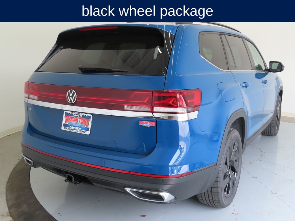 Used 2025 Volkswagen Atlas 2.0T SE w/Technology SUV
