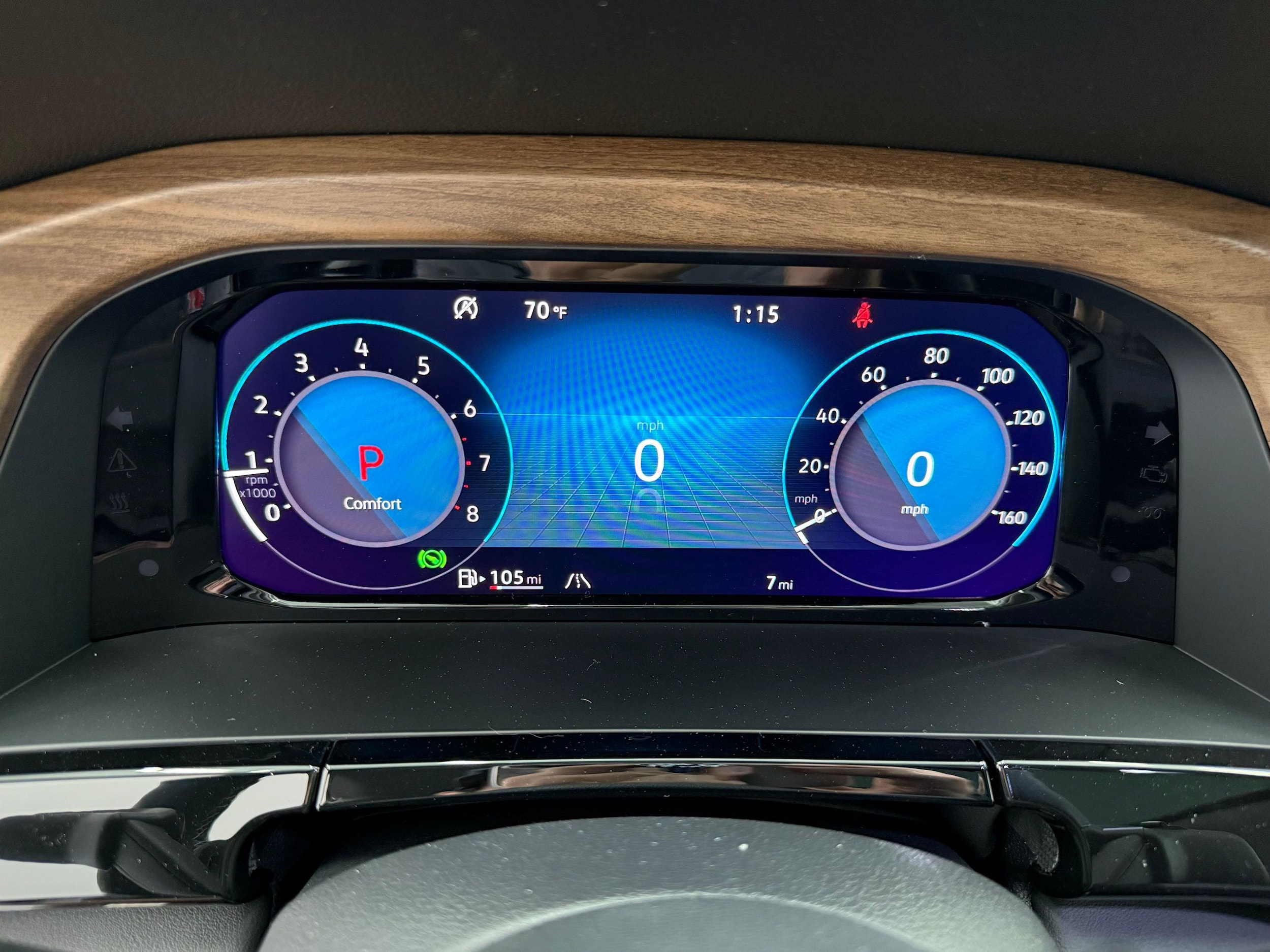 2025 Volkswagen Atlas SE w/Tech - Photo 10