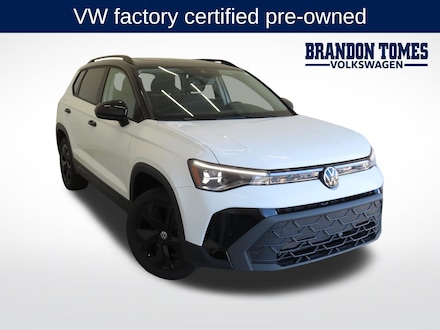 2026 Volkswagen Taos 1.5T SE Black SUV