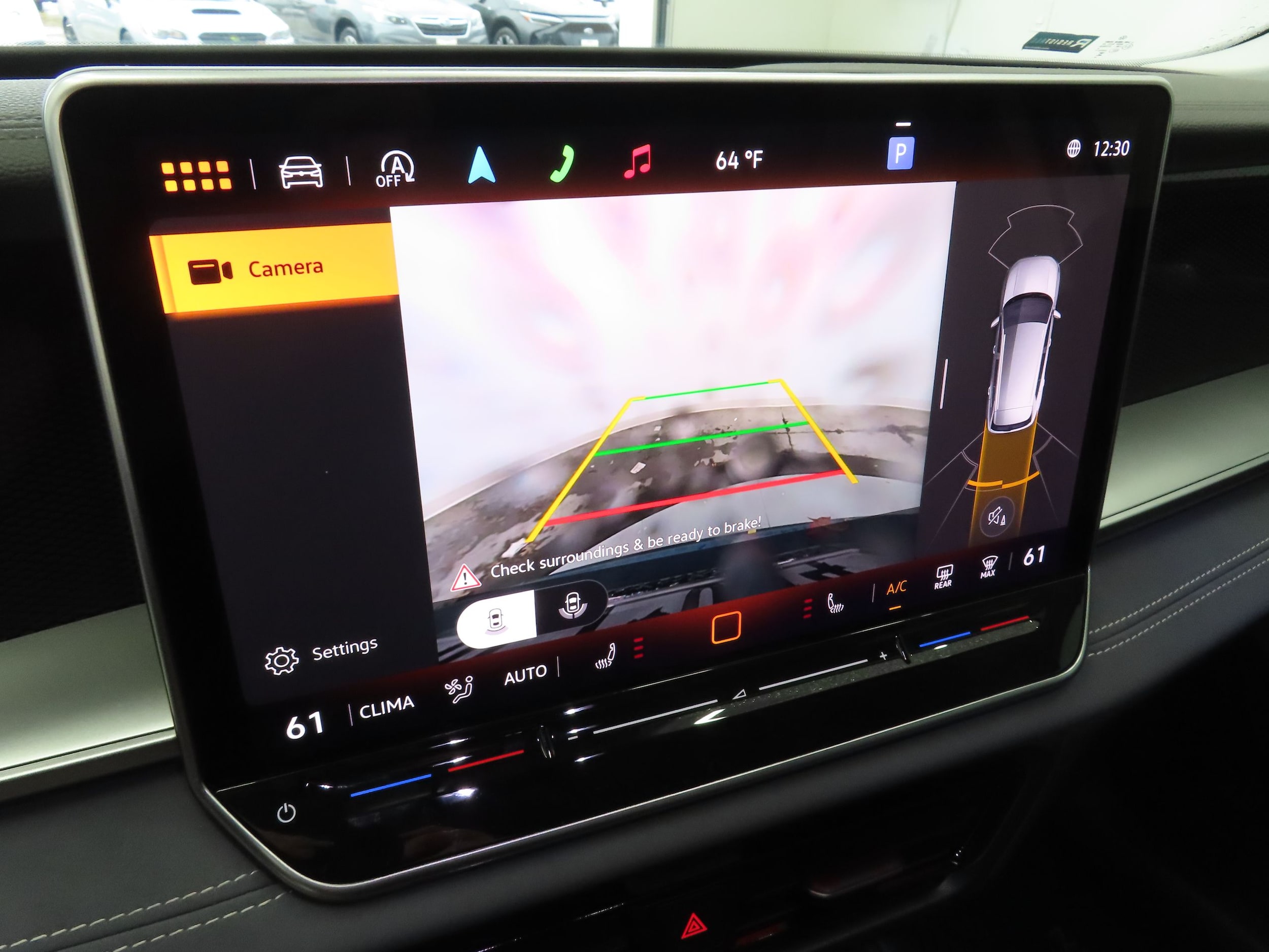 2025 Volkswagen Tiguan SE - Photo 16