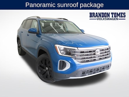 2025 Volkswagen Atlas 2.0T SE w/Technology SUV