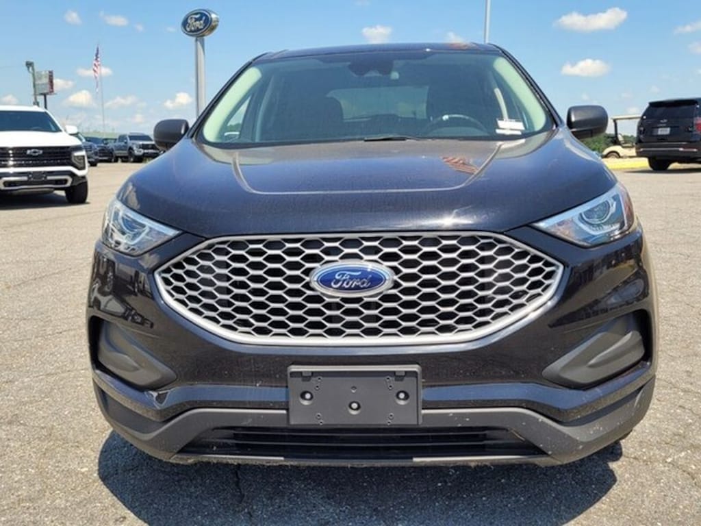 New 2024 Ford Edge SE Sport Utility