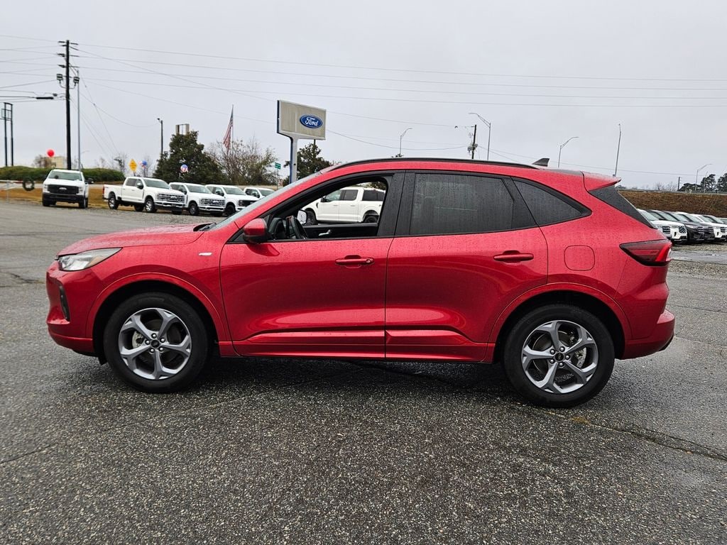 Used 2023 Ford Escape ST-Line Select SUV