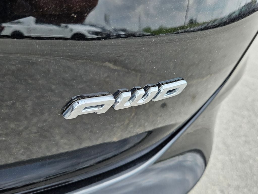 2024 Ford Edge SE - Photo 11