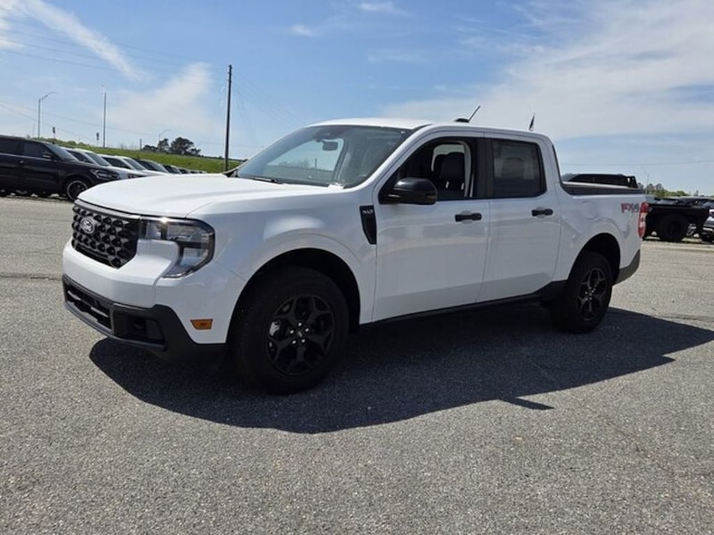 New 2025 Ford Maverick XLT SuperCrew
