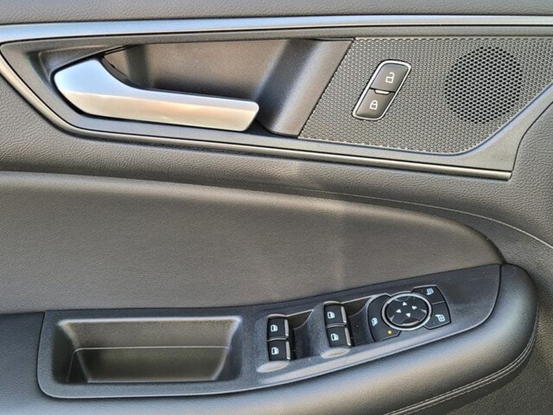 2024 Ford Edge SE - Photo 29