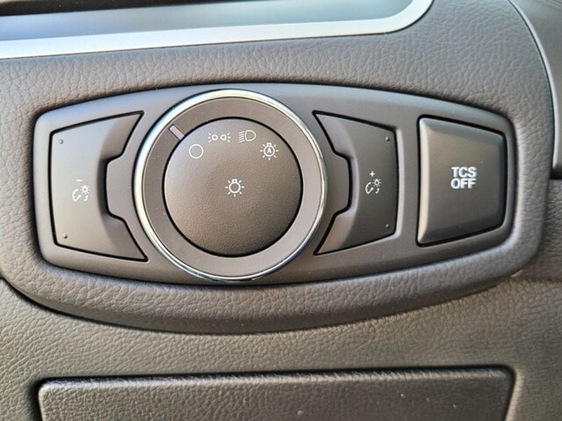 2024 Ford Edge SE - Photo 27