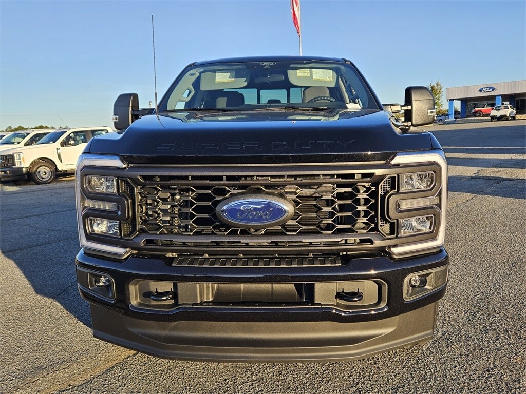 2026 Ford F-250 XL photo 2