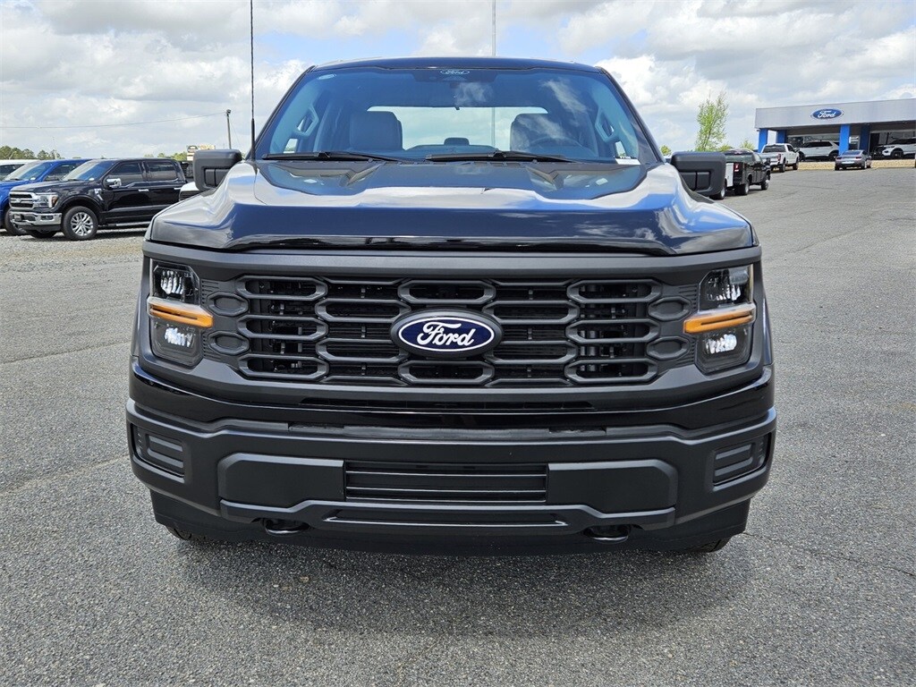 2025 Ford F-150 XL photo 2