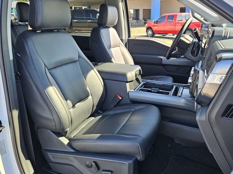 2026 Ford F-350 Super Duty Lariat - Photo 15
