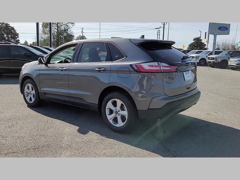2024 Ford Edge SE - Photo 33