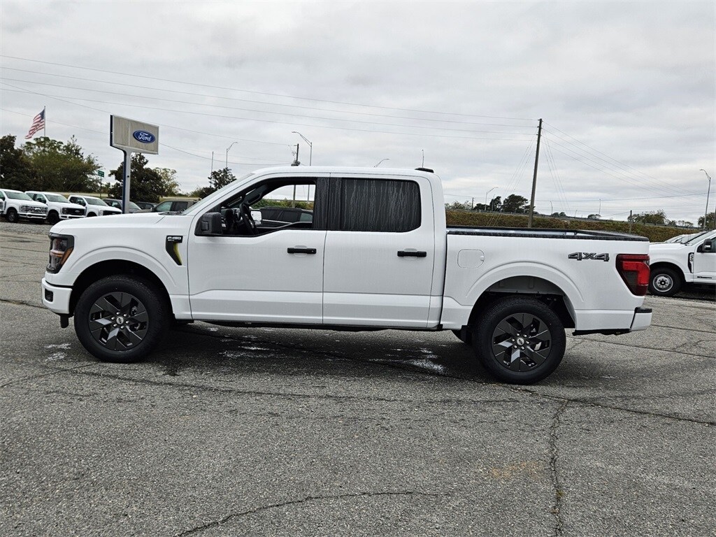 2025 Ford F-150 STX photo 4