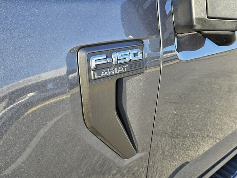 2023 Ford F-150 Lariat - Photo 17