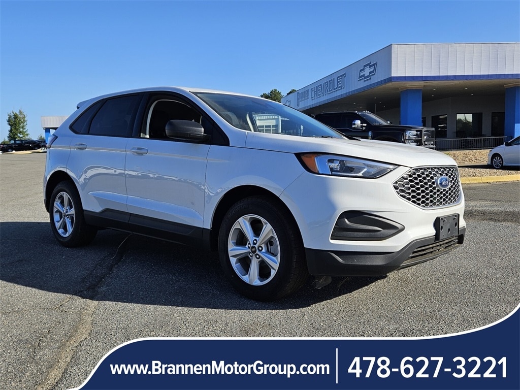 2024 Ford Edge SE's photo