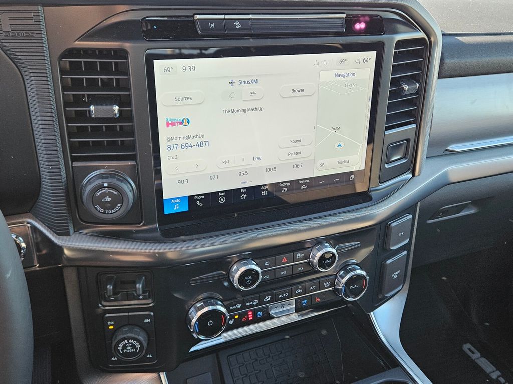 2025 Ford F-150 Platinum - Photo 20