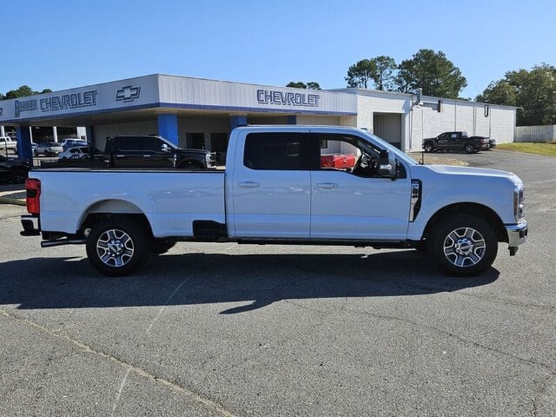 2026 Ford F-350 Super Duty Lariat - Photo 13