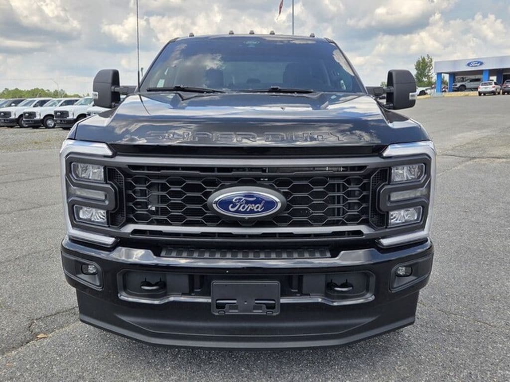 Used 2025 Ford Super Duty F-250 SRW XL Truck