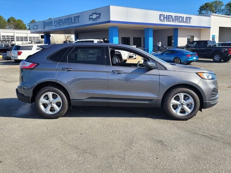 2024 Ford Edge SE - Photo 13