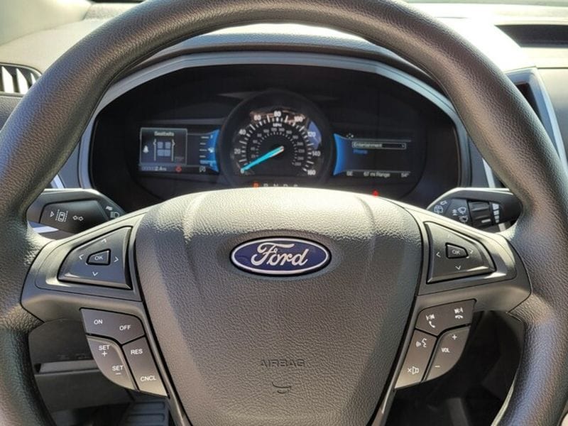 2024 Ford Edge SE - Photo 24