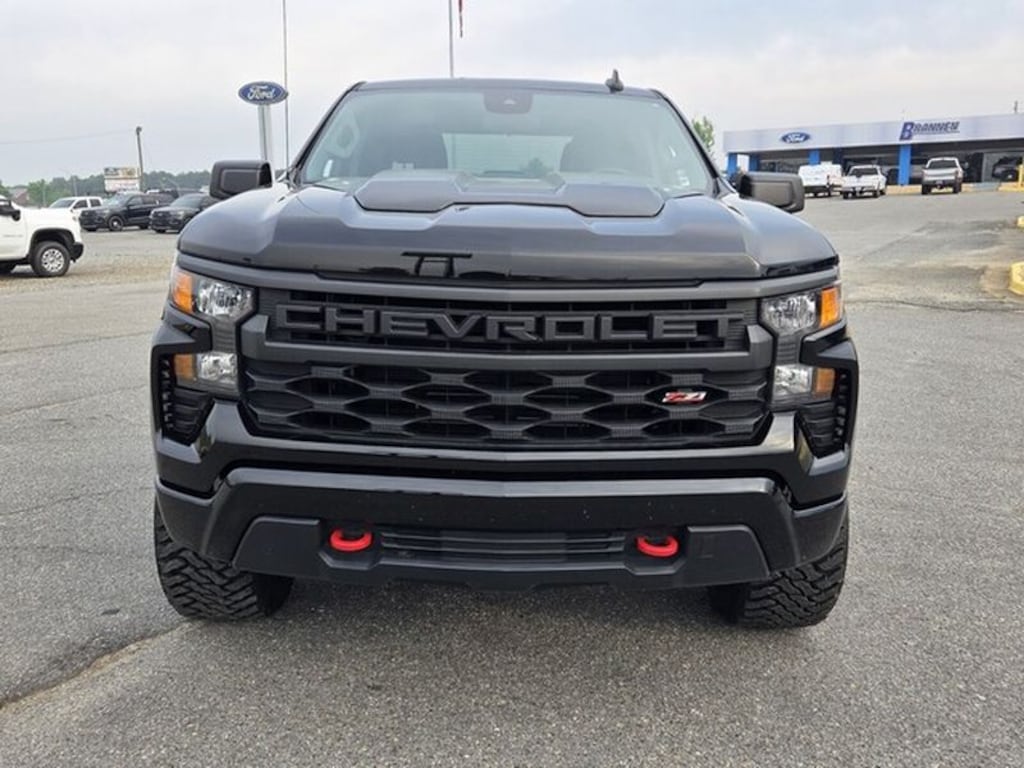 Used 2024 Chevrolet Silverado Custom Trail Boss Crew Cab