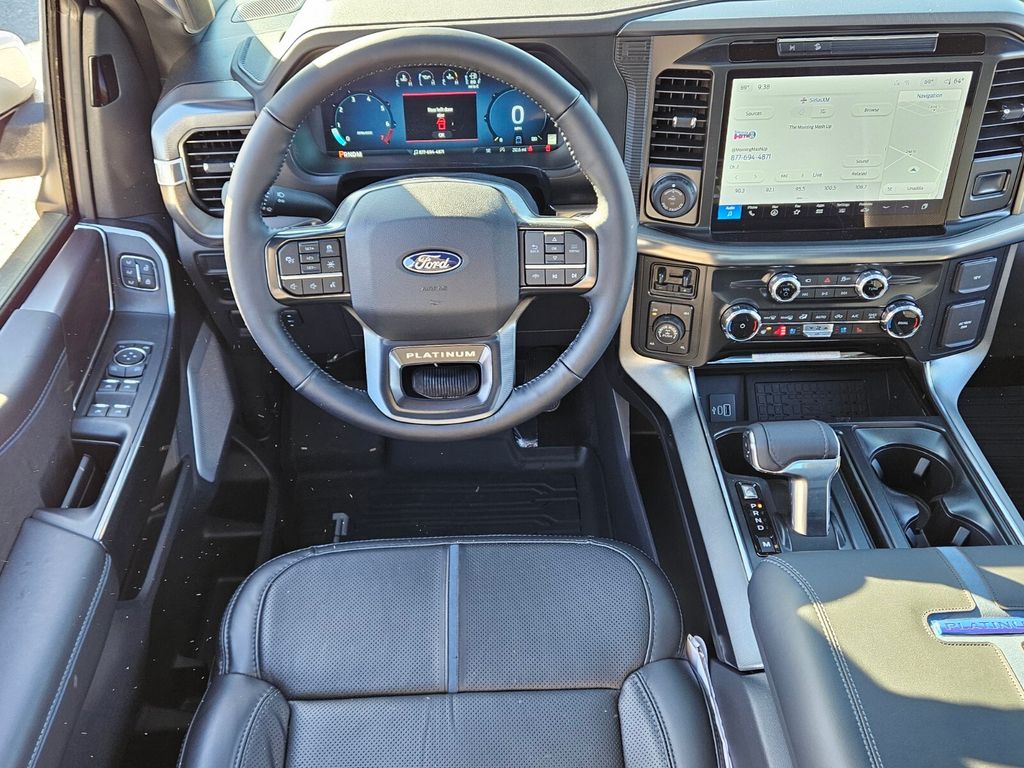 2025 Ford F-150 Platinum - Photo 7