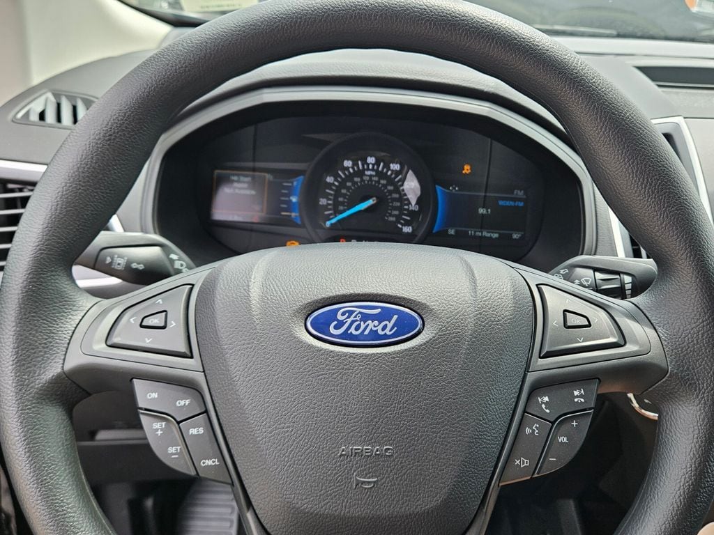 2024 Ford Edge SE - Photo 23