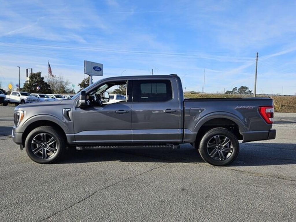 Used 2023 Ford F-150 Lariat Crew Cab