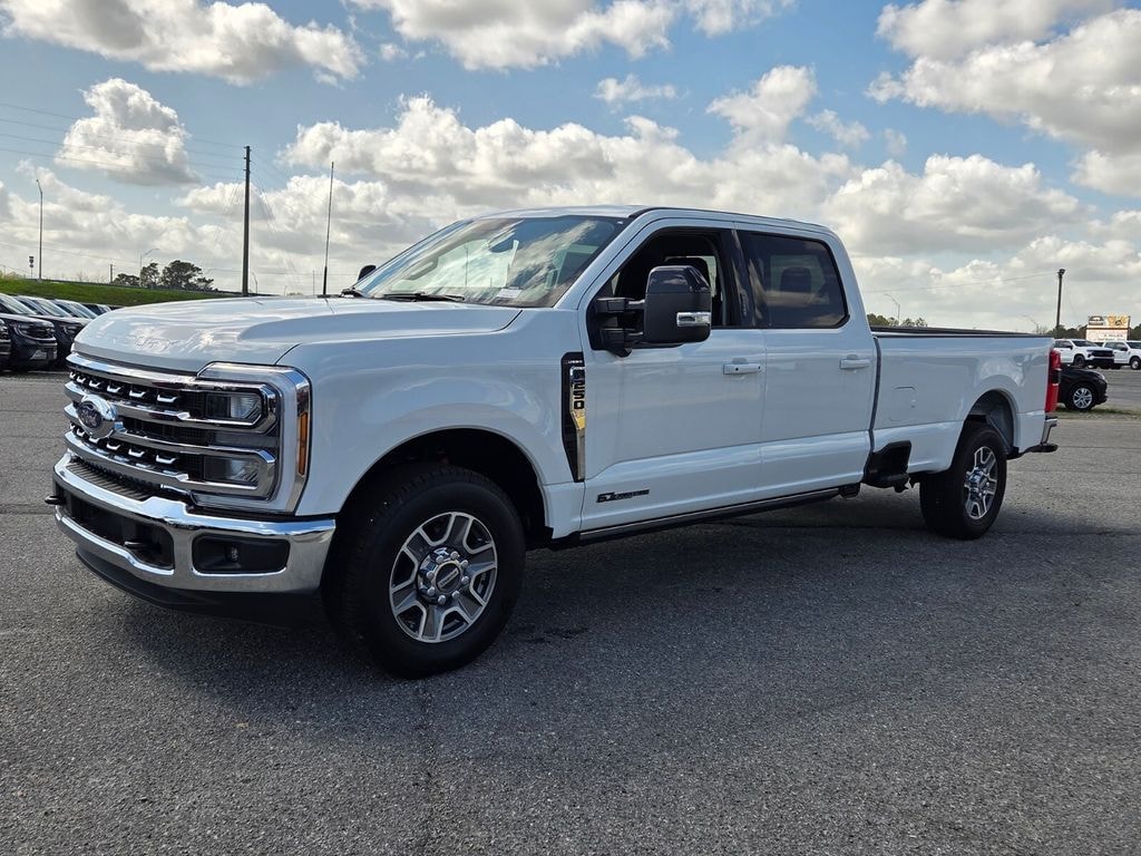 New 2026 Ford F-250SD Lariat Truck