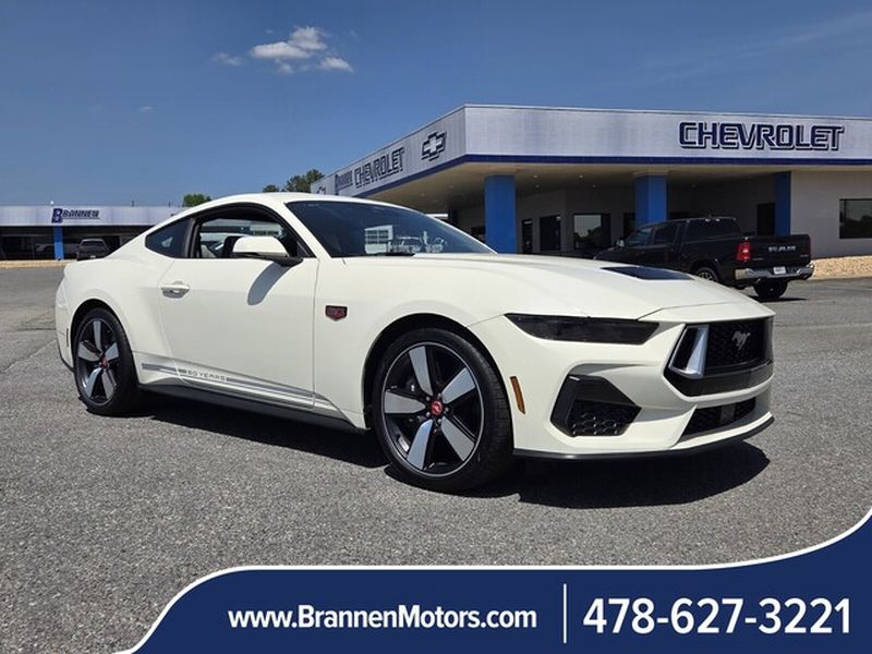 2025 Ford Mustang GT Premium Fastback's photo