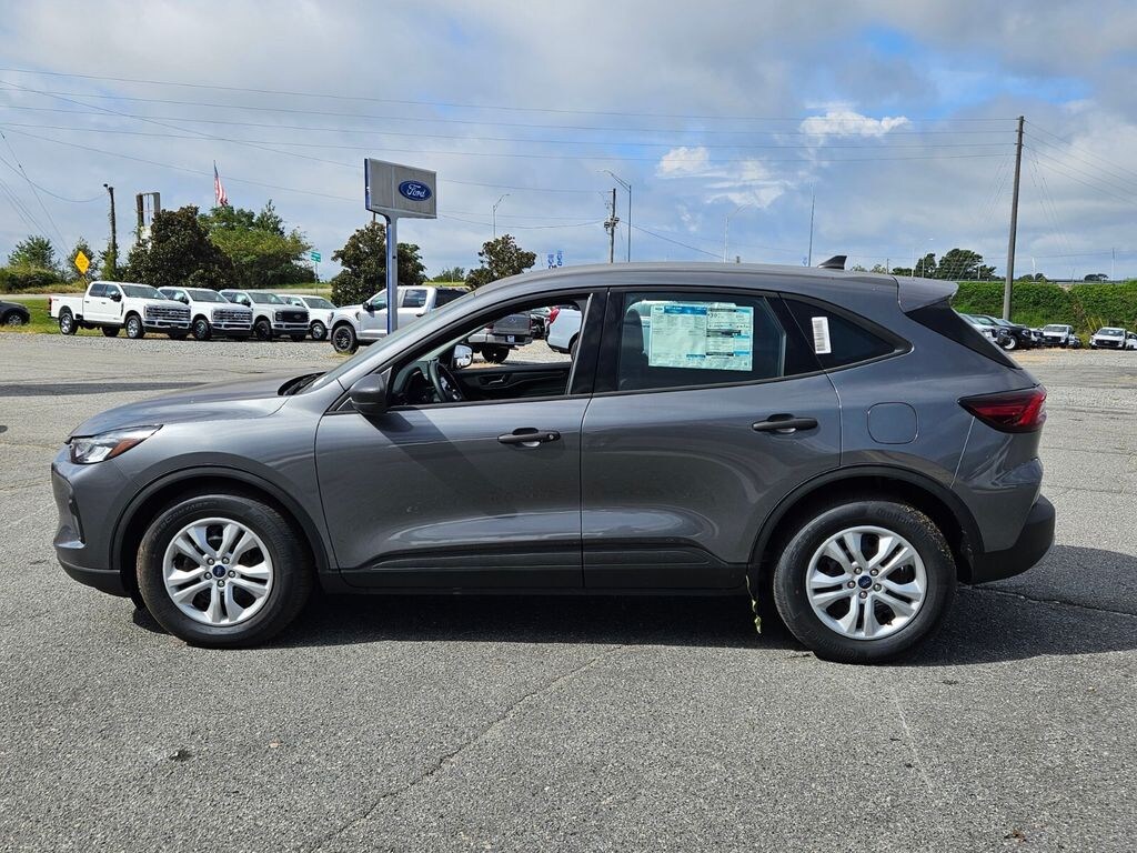 Used 2024 Ford Escape Base SUV