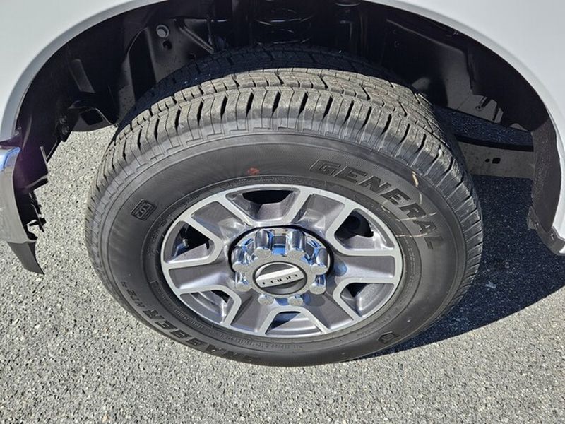 2026 Ford F-350 Super Duty Lariat - Photo 16