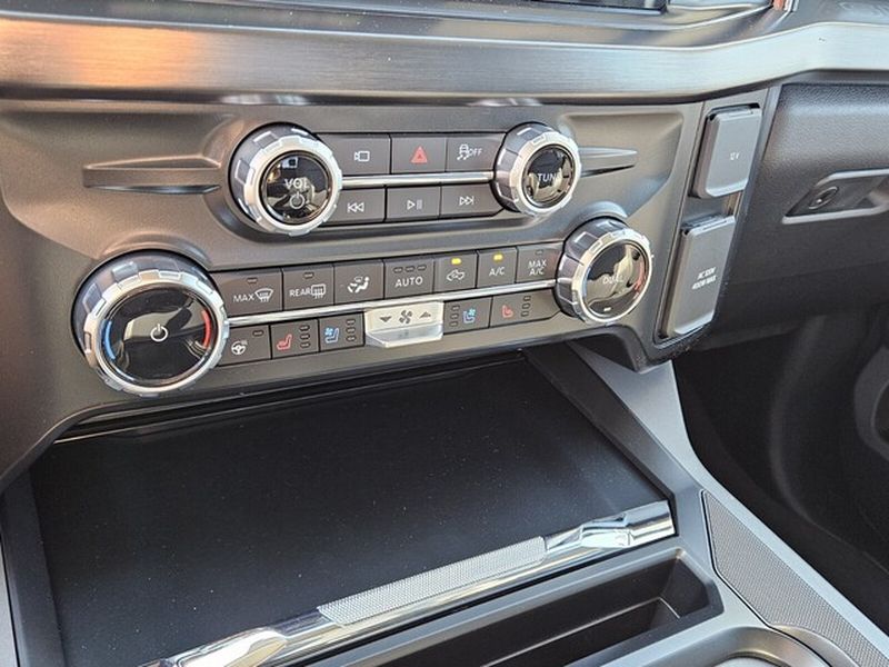 2026 Ford F-350 Super Duty Lariat - Photo 22