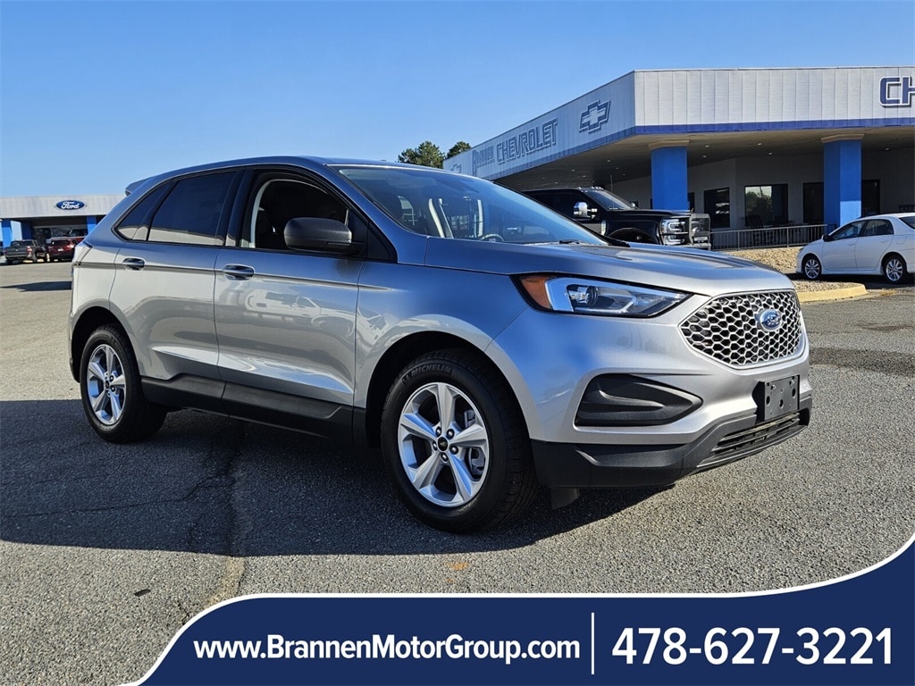 2024 Ford Edge SE's photo