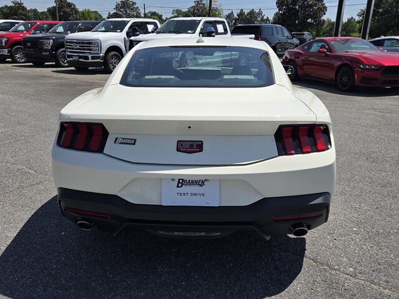 2025 Ford Mustang GT Premium Fastback - Photo 7